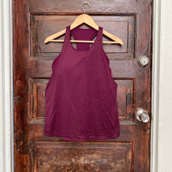 Lululemon Pushing limits Tank - Marvel - Picture 3 of 15